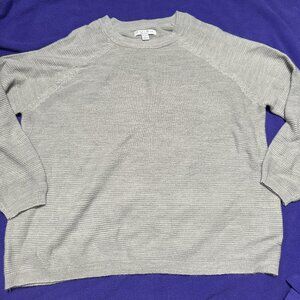 Gray Amisu Crew Neck Womens Size S Knit Sweater Very Good Condition 23 in long